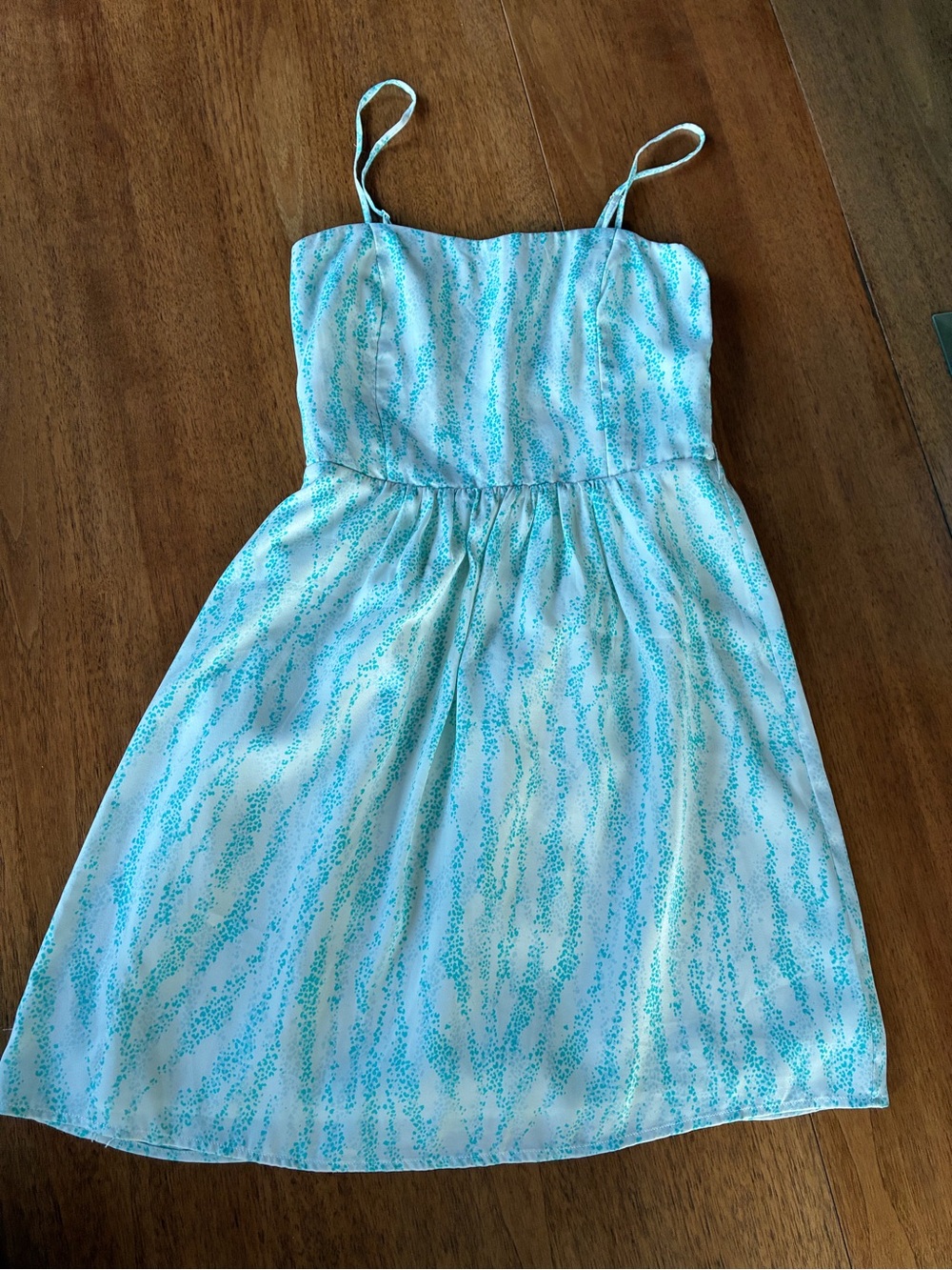 Women’s Silky Summer Dress | size 4